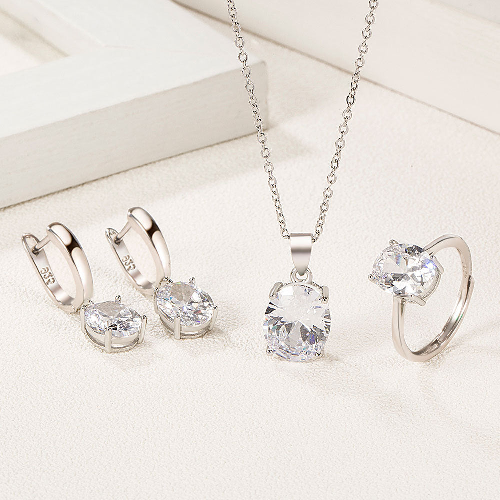 Fashion Dove Egg Crystal Diamond Ring